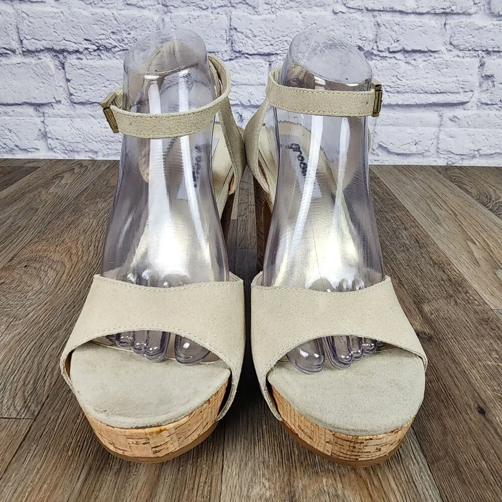 Groove Women's 9.5 Beige Suede Leather‎ Cork Ankle Strap Block High Heel Shoes
